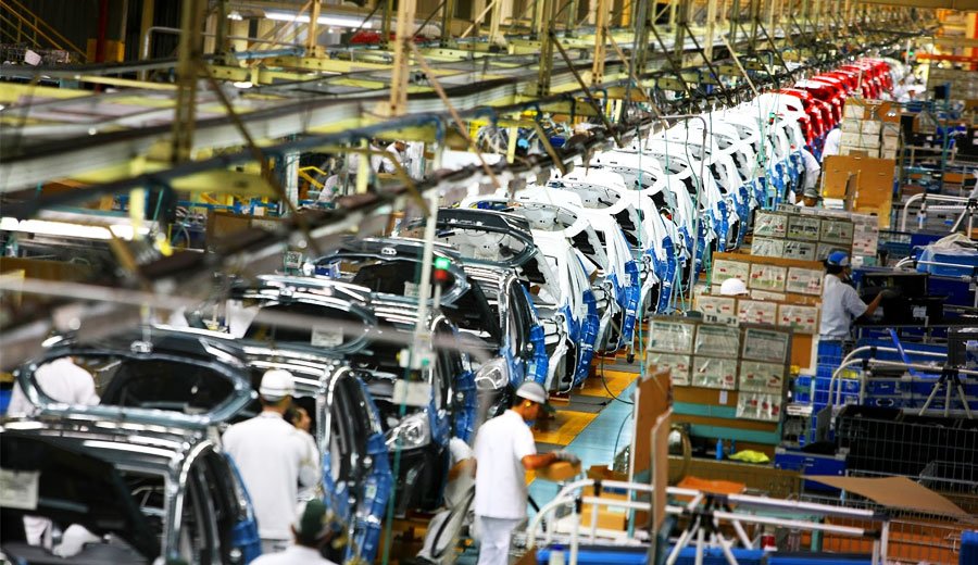 Anfavea revisa projeções da indústria automobilística para 2018